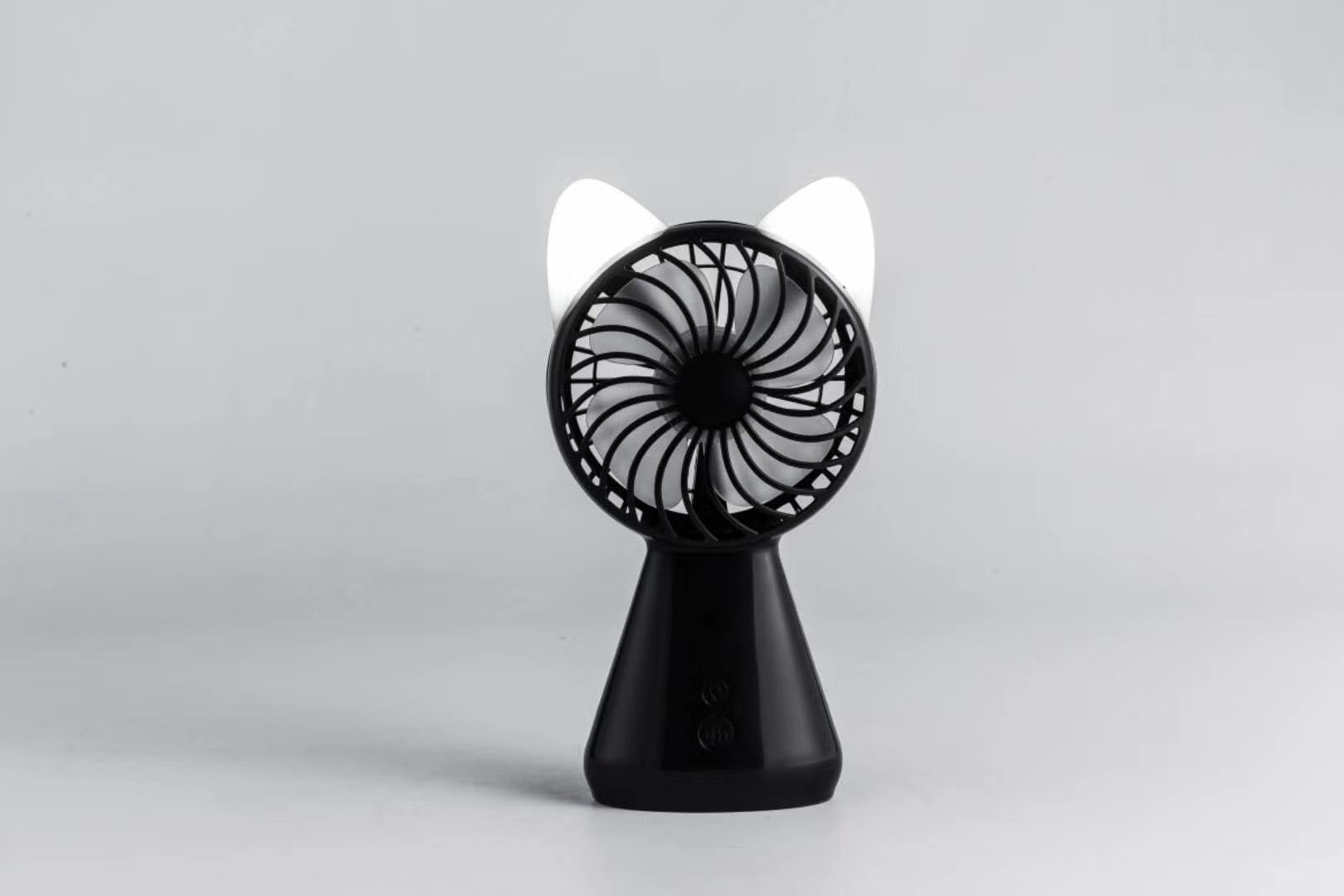 FB6008 Mini fan, lithium battery, LED light, Little cat electric fan Application Scenario
