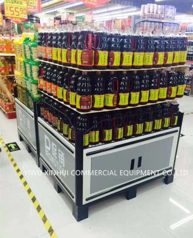 超市促销台商场花车特价车服装促销车产品图