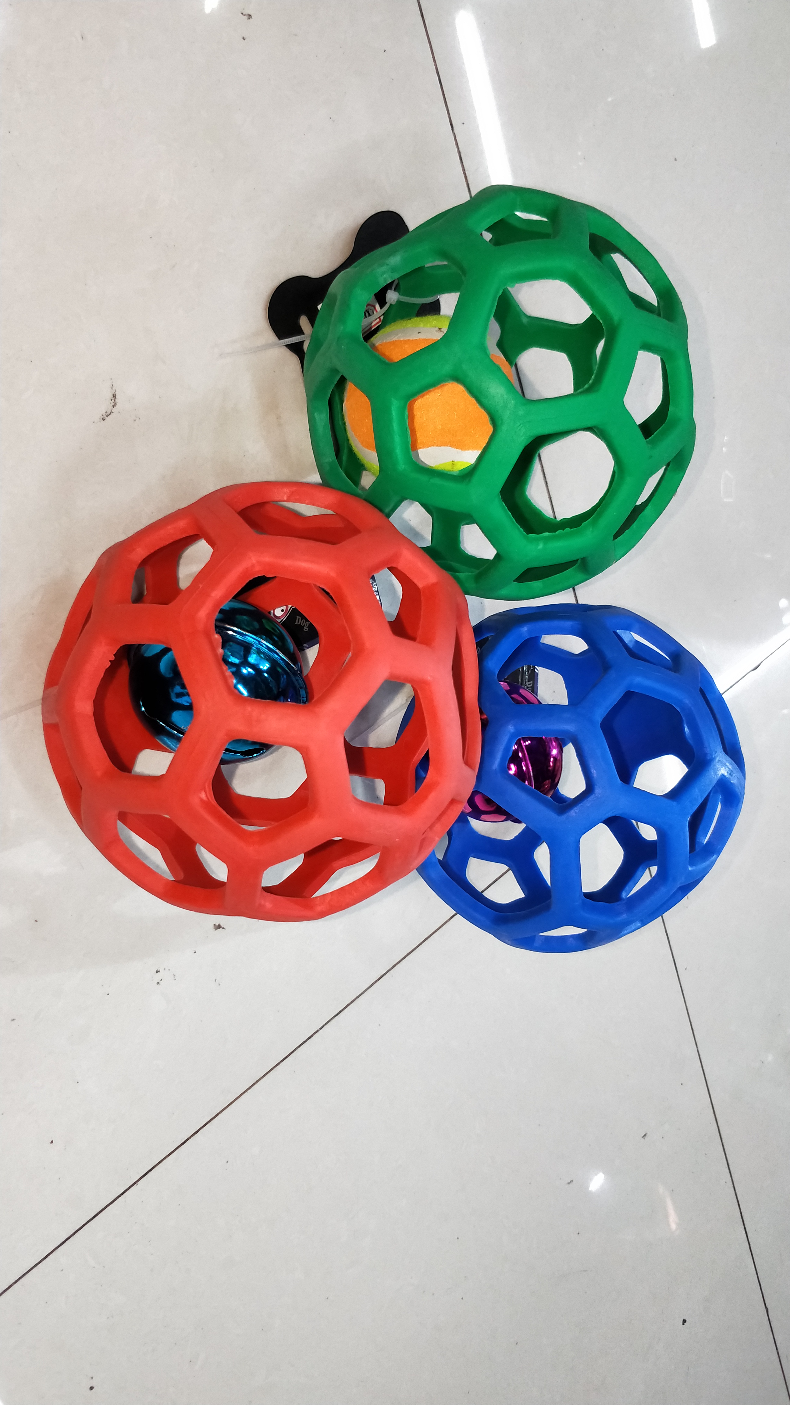 Factory direct sales of pet supplies and cat toys for playing with cats