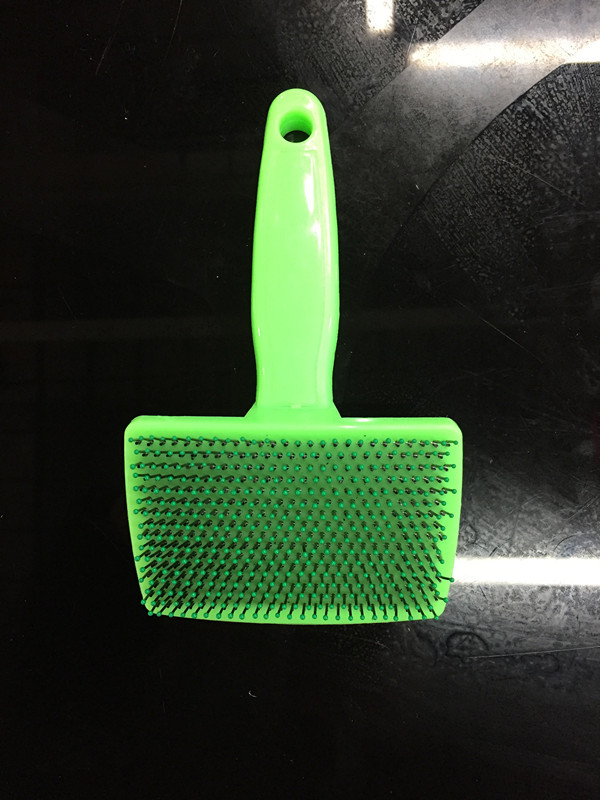 Direct sales and wholesale of plastic and nylon combs for pets from pet supplies manufacturers details Picture