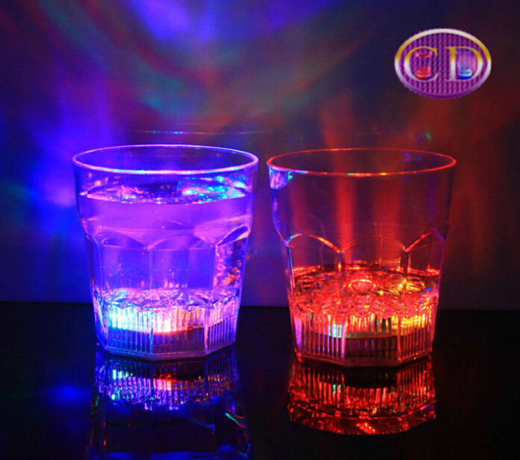 Creative octagon light induction cup new light glass glass