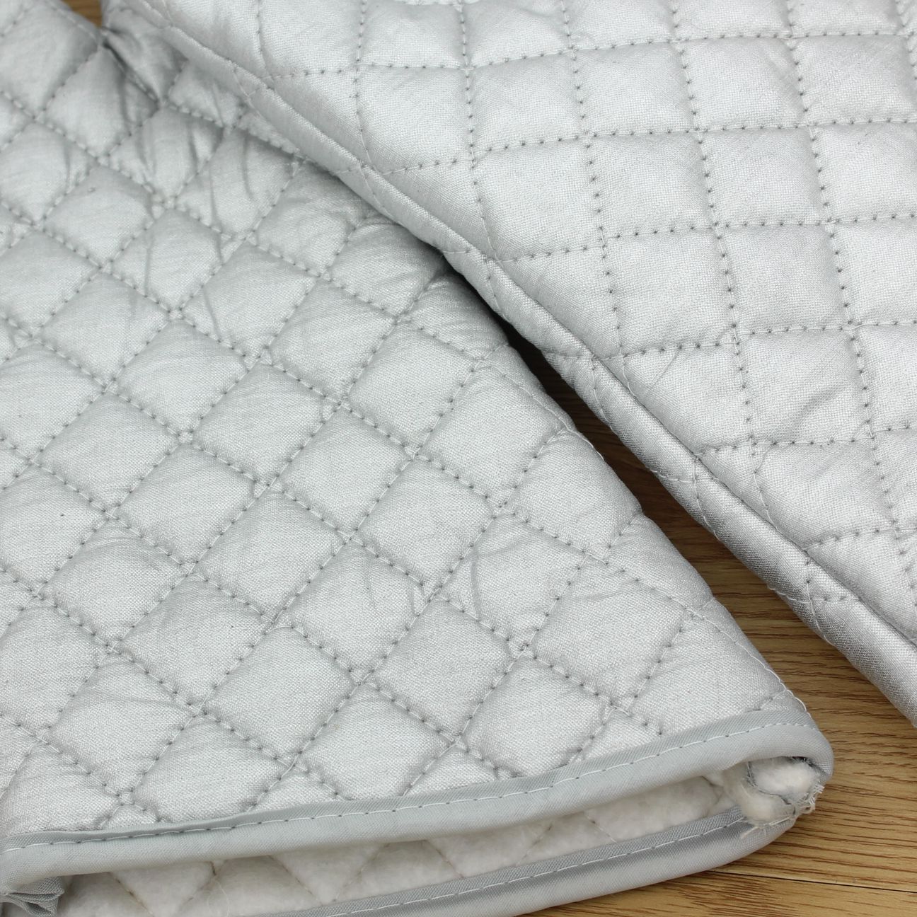 [LOVELY HOME] [hold ja] guantes de cocción de horno grande engrosado resistente a altas temperaturas plata revestida guantes de aislamiento térmico antiescaldante y anticalor guantes de cocina Specification image