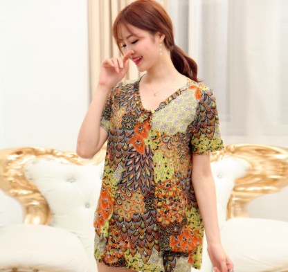 Spring new polyester milk silk dress for middle-aged and elderly women's wear in stock Specification image