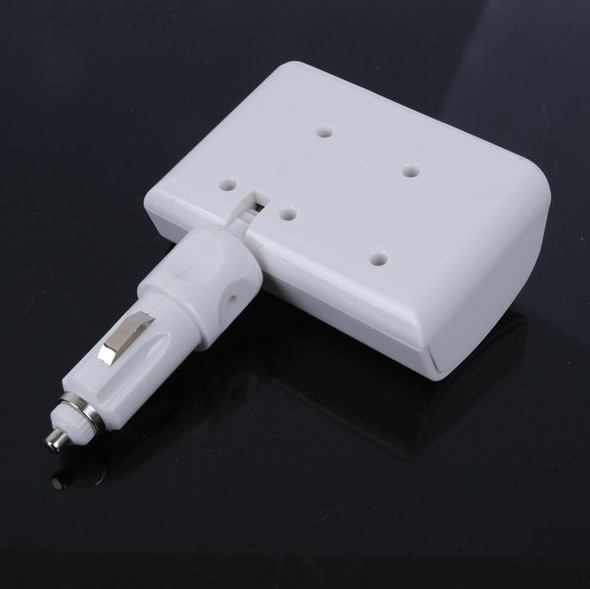 直插型车载三孔点烟器汽车一分三电源分支器充电器汽车用品产品图