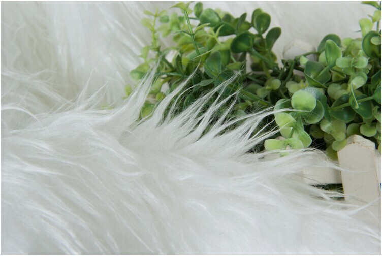 Pure color downy fur factory direct sales of white and red downy fur and artificial fur craft fabric details Picture