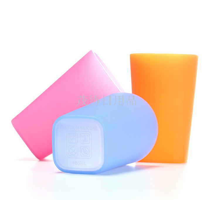 Silica gel wine glass outdoor camping silica gel wine glass travel portable water cup silica gel beer glass mouthwash cup only for foreign trade export only for foreign trade export