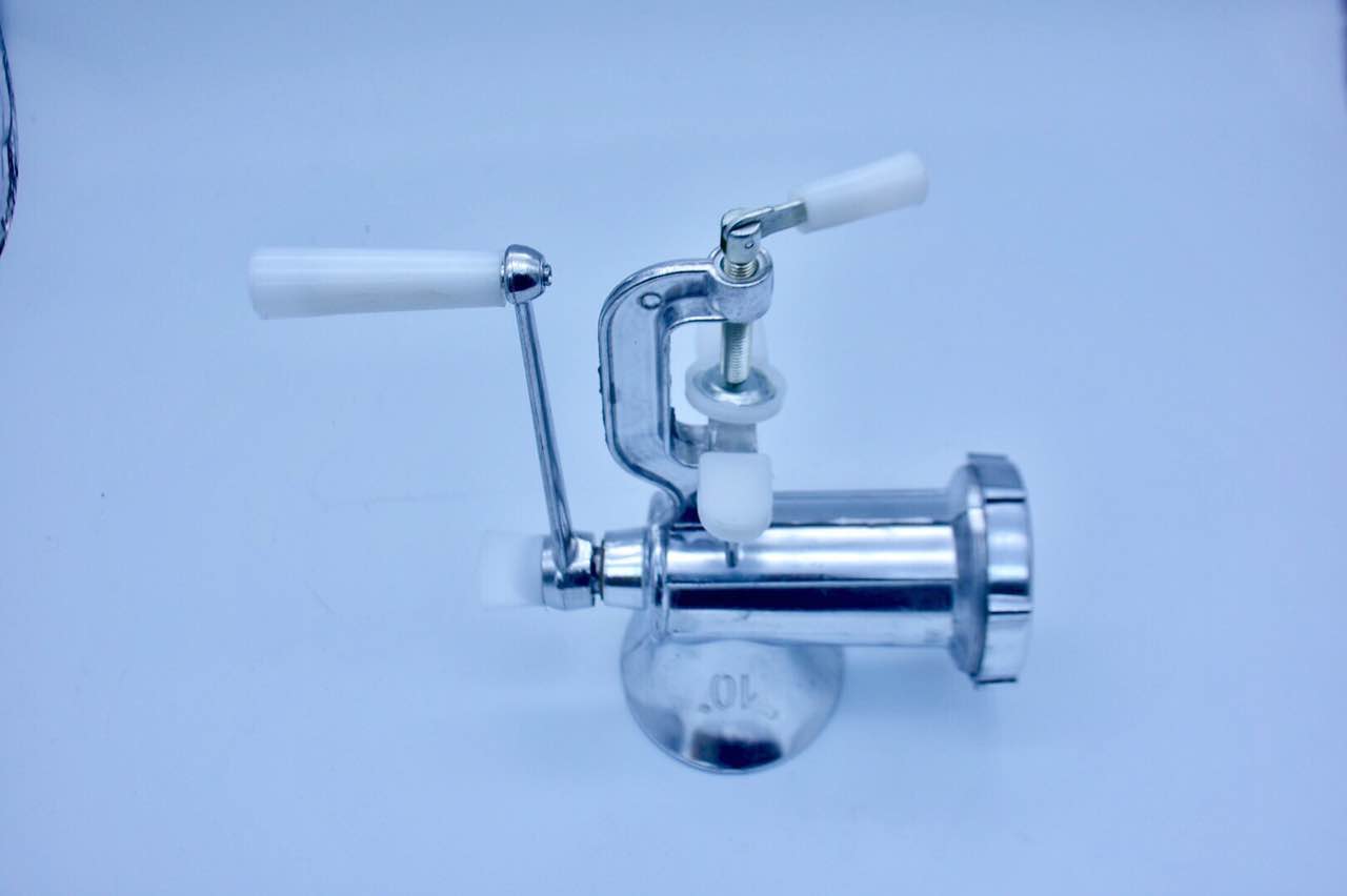 手动搅肉灌肠机家用绞馅辣椒绞蒜罐香肠机器 举报