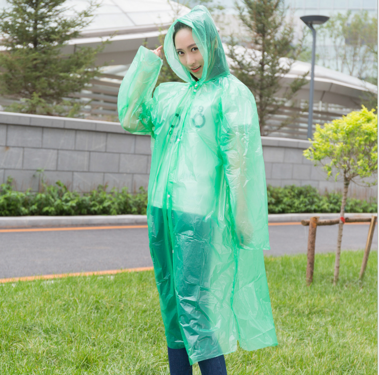 全新料成人加厚四合扣雨衣 一次性雨衣批发 户外旅游成人pe雨衣产品图