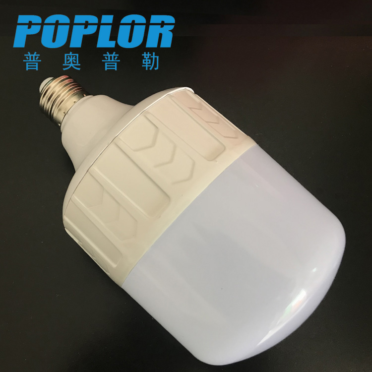 LED球泡灯实物图