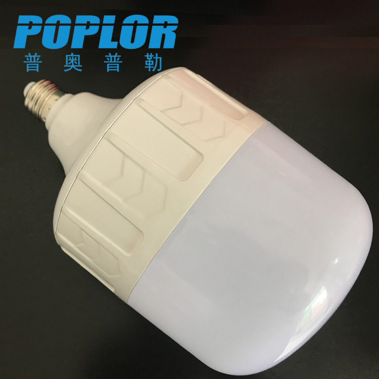 LED球泡灯实物图