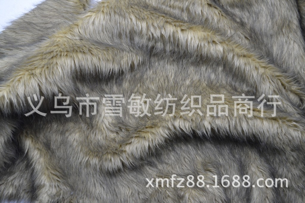 Wolf dog plush toys, clothing, fur collar fabric, craft fabric, Cixi plush, artificial plush details Picture