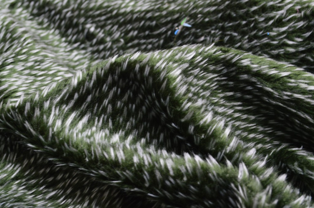 Hedgehog fur factory direct sales of artificial fur, velvet fabric, warm fabric, fur carpet fabric, Cixi plush Application Scenario