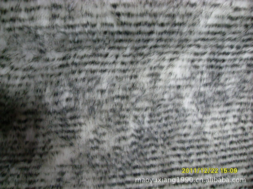 Peacock plush factory direct sales of artificial fur velvet fabric, Cixi plush background fabric, counter fabric