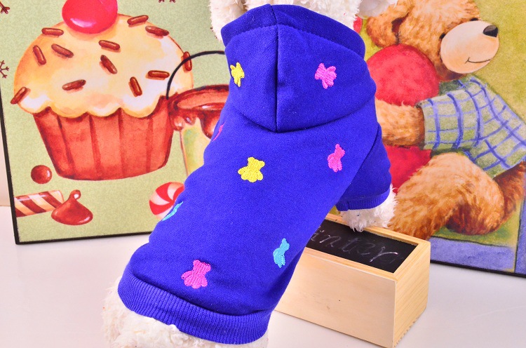 Wholesale of new autumn and winter styles of Yabei CWQ in 2015, including colorful hoodies, winter clothes, dog clothes, accessories and pet supplies Specification image