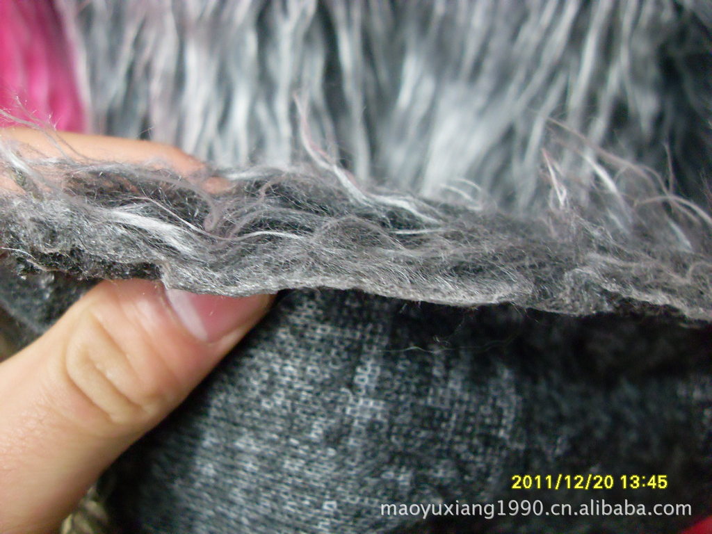 Water-soaked fur factory direct sales of artificial fur, plush imitation faux fur clothing fabric, artificial fur Specification image