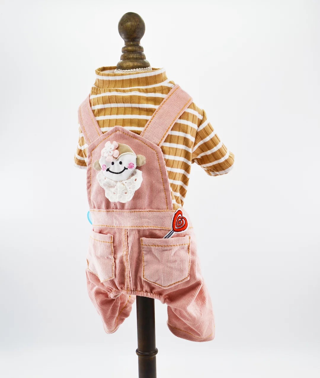 In 2025, Yabei's spring new pet clothing, crown corduroy overalls, four-legged clothes, dog clothing and pet supplies Specification image