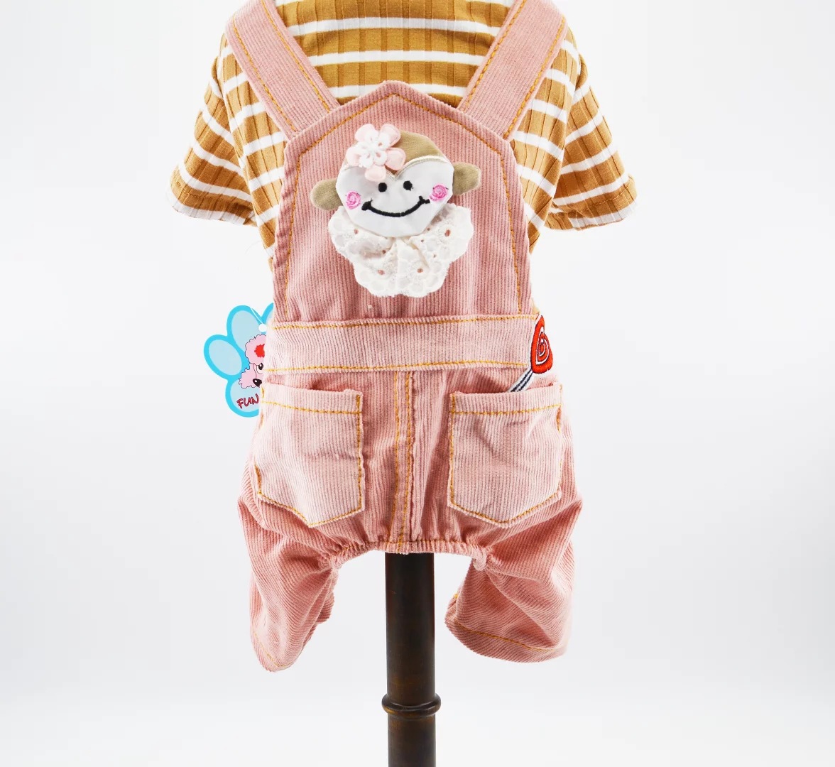 In 2025, Yabei's spring new pet clothing, crown corduroy overalls, four-legged clothes, dog clothing and pet supplies details Picture