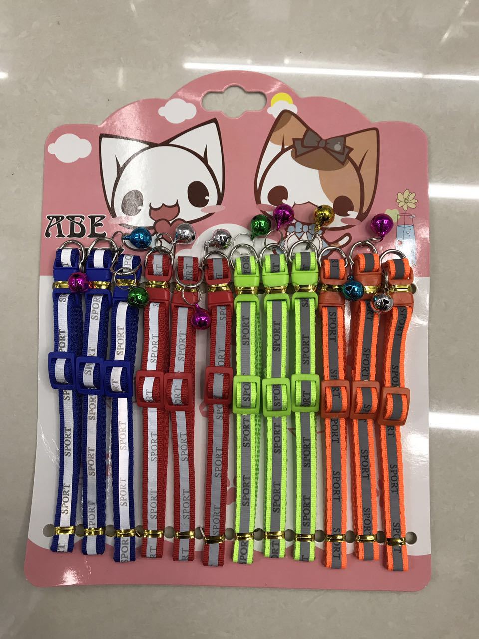 Pet collar, pet cat strap, pet dog leash neck cover 1.0cm. Customized style, pattern and size for cats Application Scenario