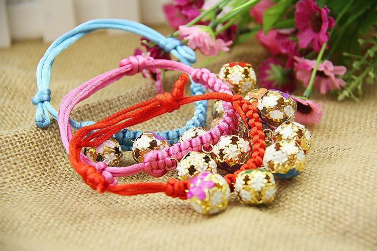 Yabei pet toys, non-toxic TPR rubber solid footprint compression cookies, chewing and grinding toys and supplies wholesale