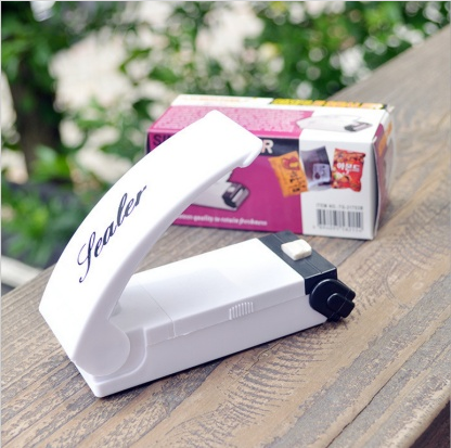 Snack mini sealing machine, household plastic bag sealing machine, hand press heat sealing machine details Picture