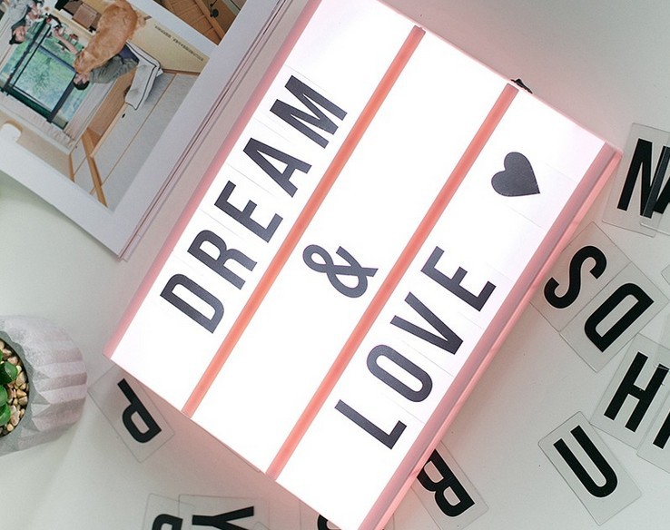 Best-selling LED letter puzzle light box black and white color letter card light box light Emitting A4 battery light