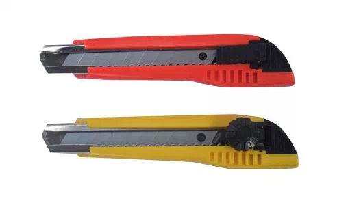 Utility knives, woodworking knives, large utility knives, knives, office knives and scissors full figure
