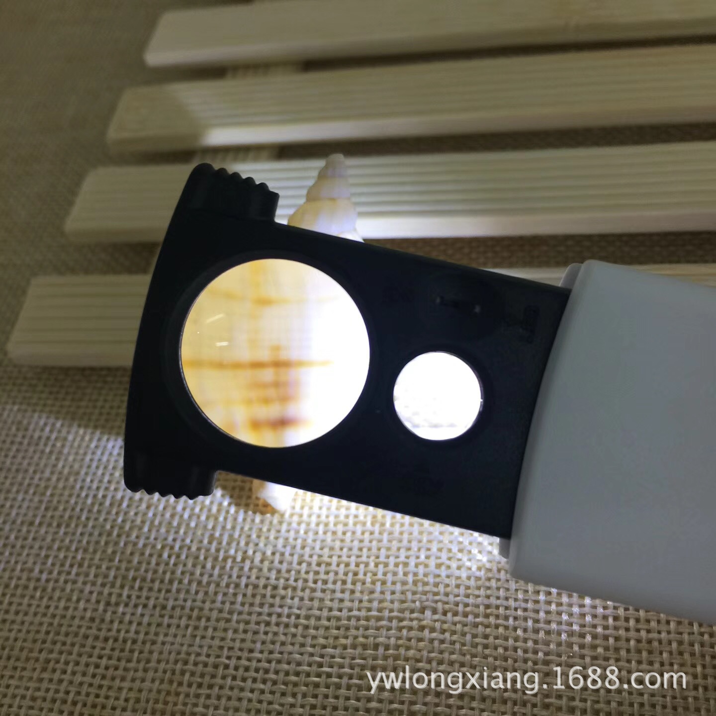 抽拉便携手持带灯带验钞珠宝鉴定放大镜双镜片高倍45倍20倍92045细节图