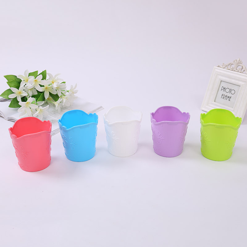 Lovely candy color relief cosmetics storage box desktop storage plastic finishing box storage container pen container thumbnail