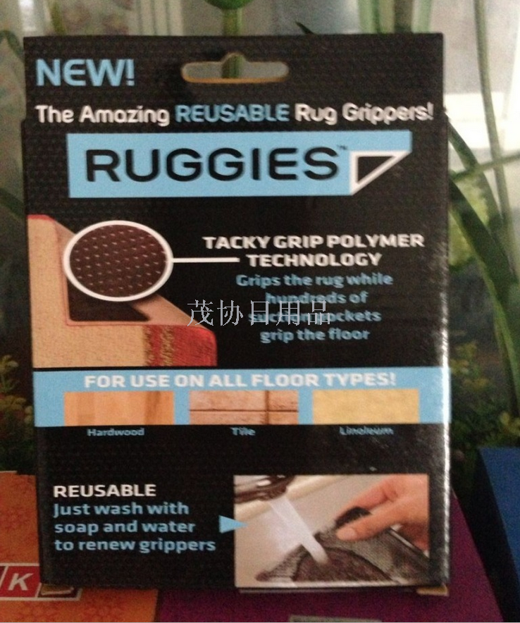 RUGGIES carpet non-slip mat Triangle carpet non-slip mat patch PU paste 4+4