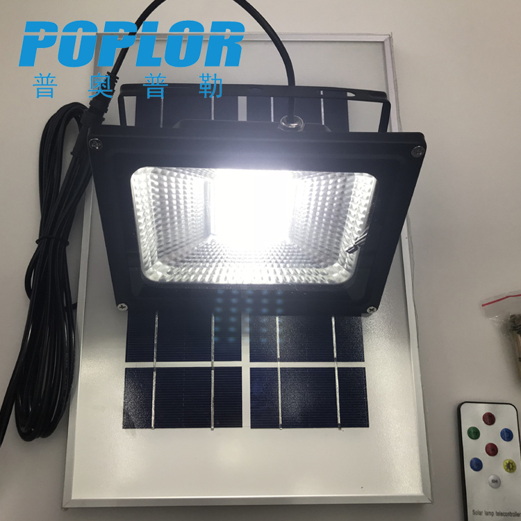 LED太阳能充电投光灯 20W户外照明声光控射灯防水遥控产品图