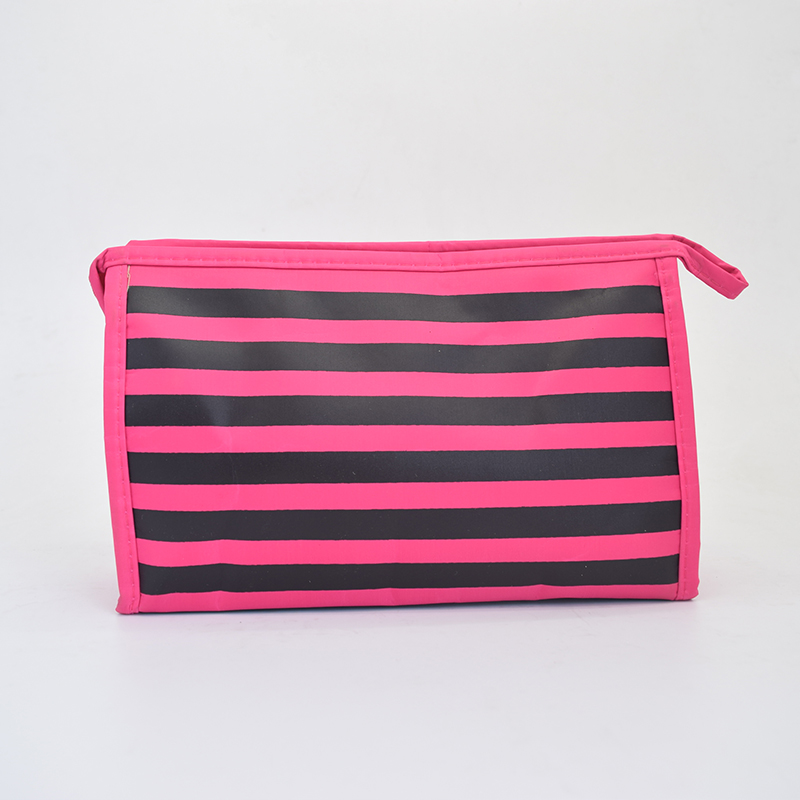 The new Flamingo briefcase, convenient storage bag, makeup bag, makeup bag, toiletry bag and clutch storage bag Application Scenario