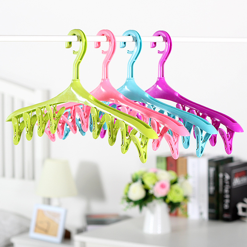 Hot-Selling 8 Clip Windproof Buckle Multi-Functional Hanger Plastic Clothes Drying Rack Socks Underwear Drying Rack details Picture
