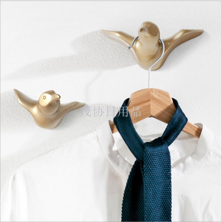 European-style creative seagull wall hooks, three-dimensional decorative coat hooks, wall coat and hat hooks, home decoration handicrafts