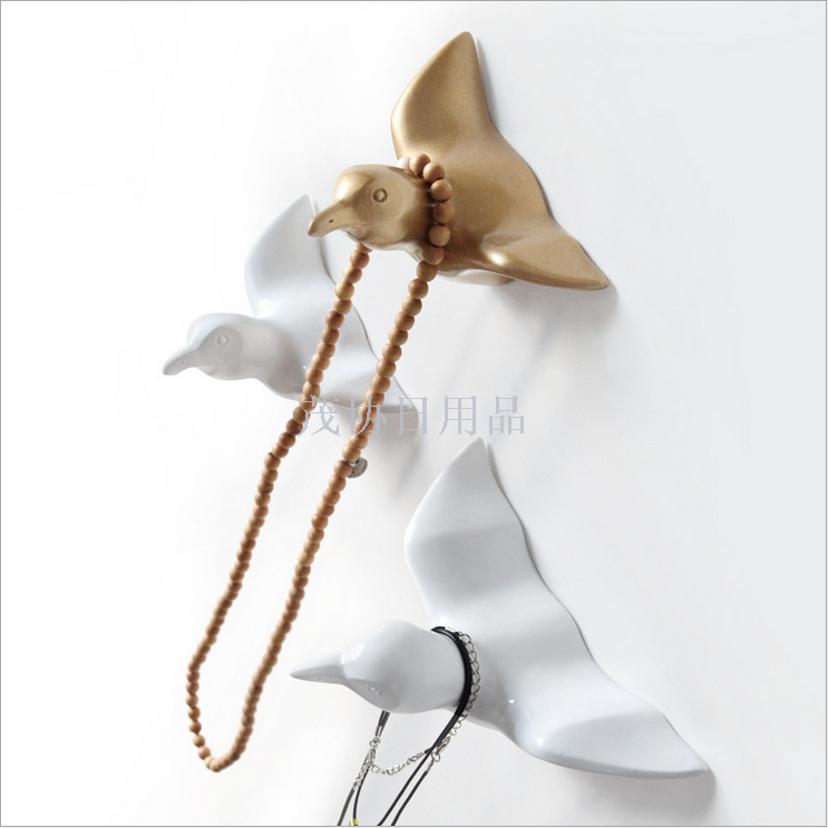 European-style creative seagull wall hooks, three-dimensional decorative coat hooks, wall coat and hat hooks, home decoration handicrafts Specification image