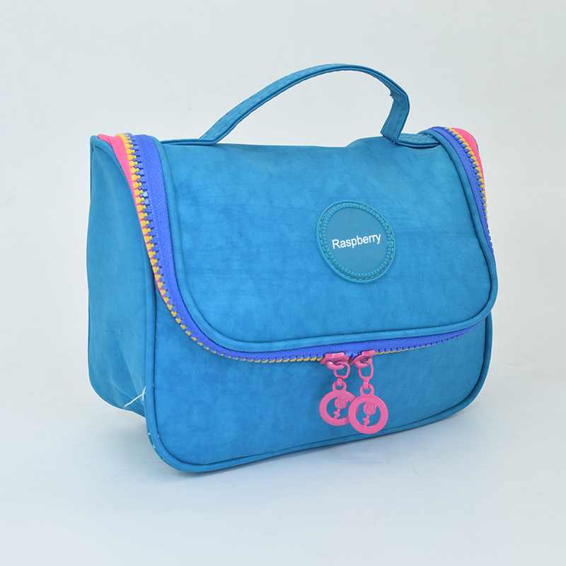 Waterproof, wear-resistant, large-capacity for business trips and travels, storage, toiletry bag, curved bag, handbag factory direct sales details Picture