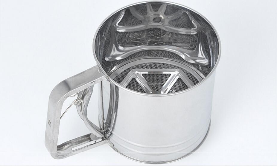 FAMILY kitchen 不锈钢中号粉筛 厨房工具