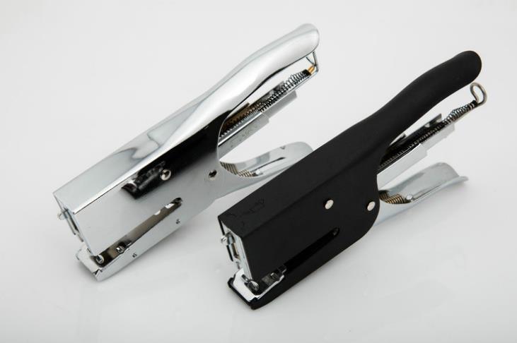 吉良522手钳式订书机 手钳加厚省力订书机 修改