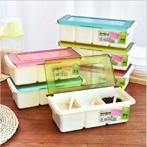 Plastic seasoning container, seasoning container, seasoning container, salt container, set, assembling spoon, fashion kitchen supplies, three compartments