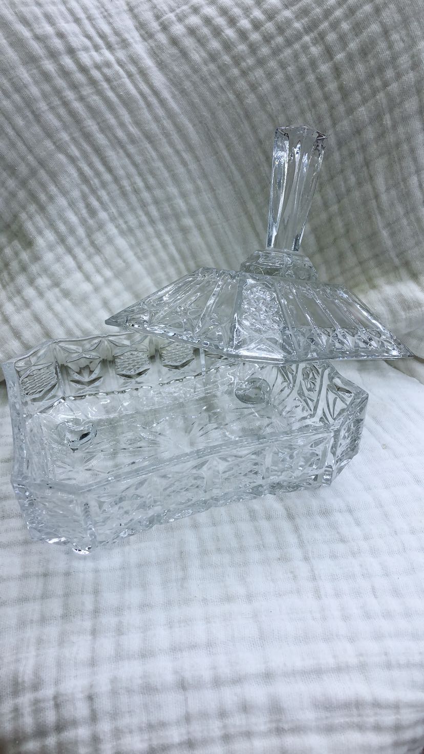欧式玻璃糖果罐水晶透明带盖储物罐水果碗糖缸调味罐烟缸首饰盒产品图