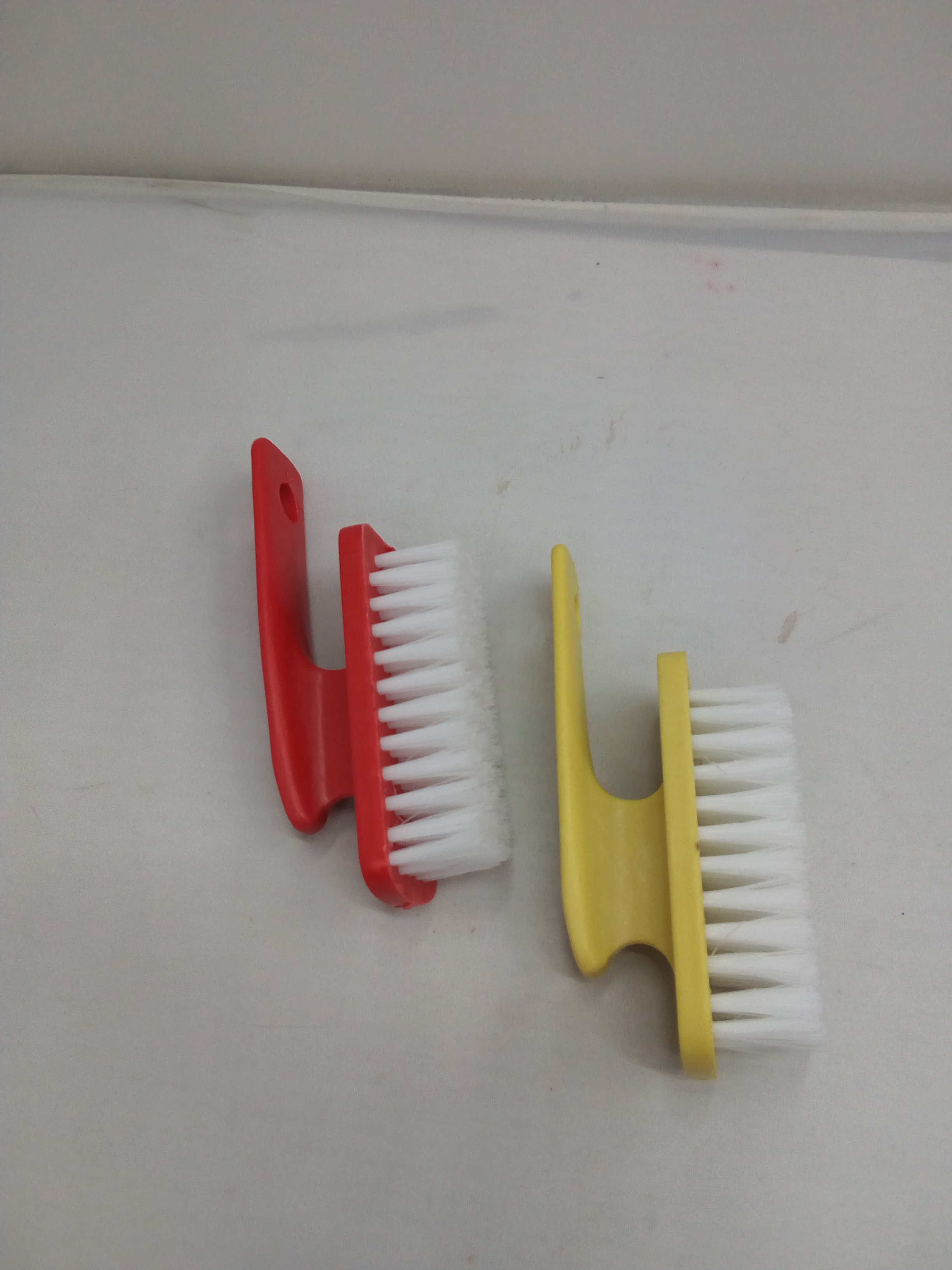 Multi-functional high-quality shoe brush, plastic brush, laundry brush, cleaning brush, basin brush, laundry shaker 86-3003 Application Scenario
