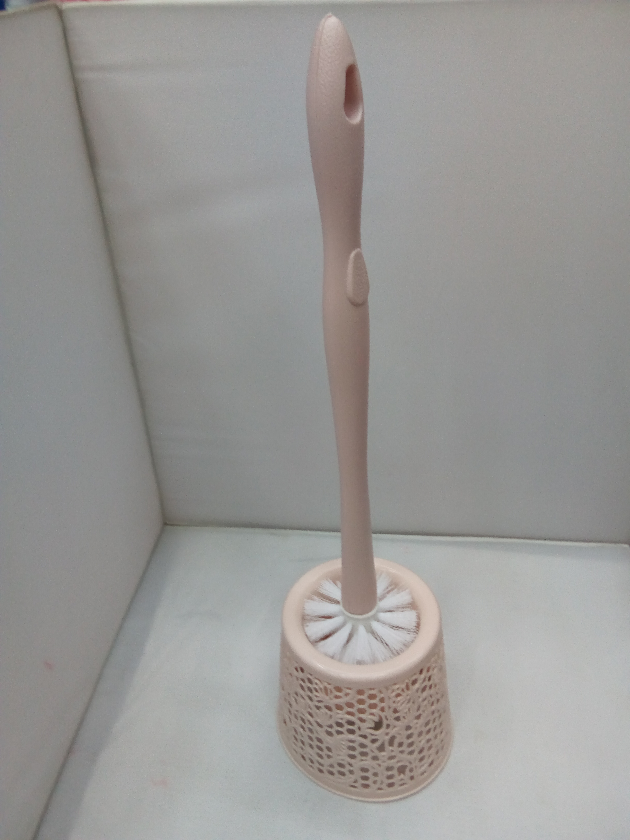 Toilet brush with carved and hollowed-out design and seat set, toilet cleaning brush, bathroom cleaning brush for washing the toilet