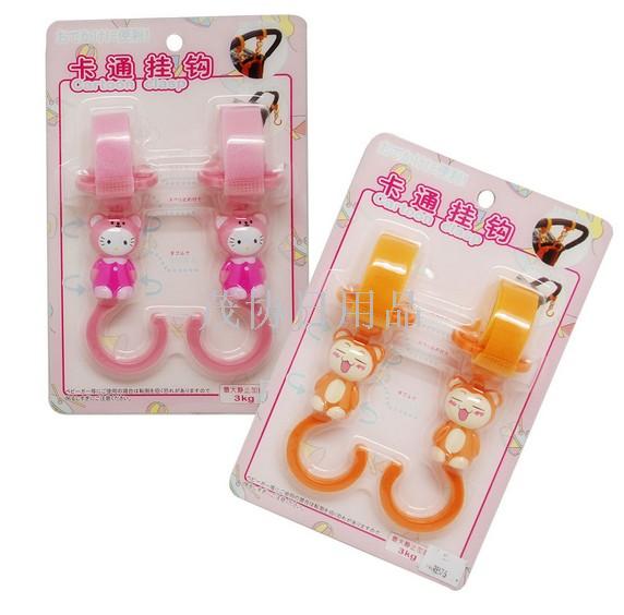 Wholesale 360-degree rotating cartoon hooks, small accessory hooks, and creative life hooks Application Scenario