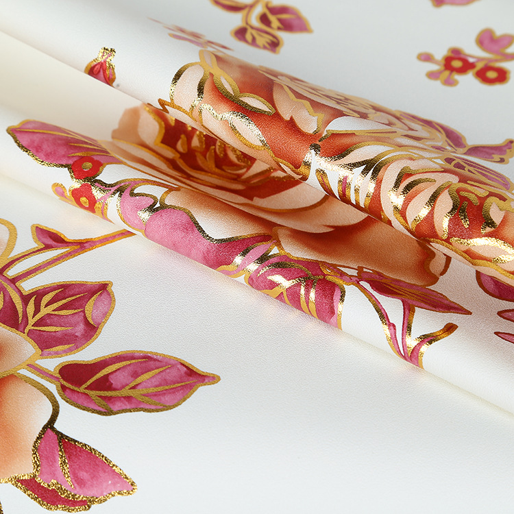 National trend factory direct sales of fashionable PVC gilded printed tablecloths. Professional customization of cold-proof square tablecloths and tablecloths Application Scenario