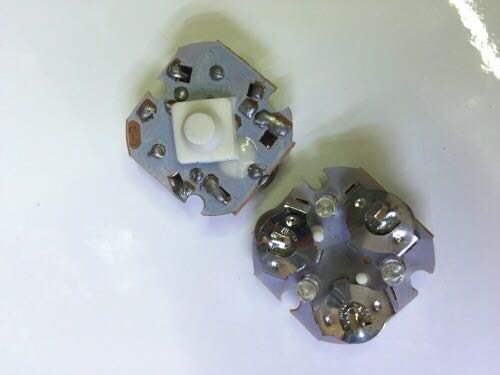 快闪慢闪三灯三功能红蓝绿奶嘴片产品图