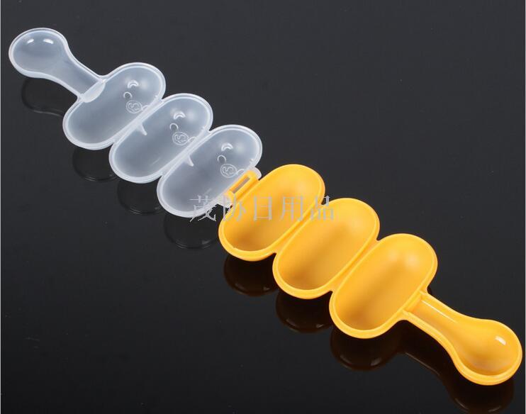 3D creative kitchen spherical sushi mold, convenient and simple rocking rice ball mold Specification image