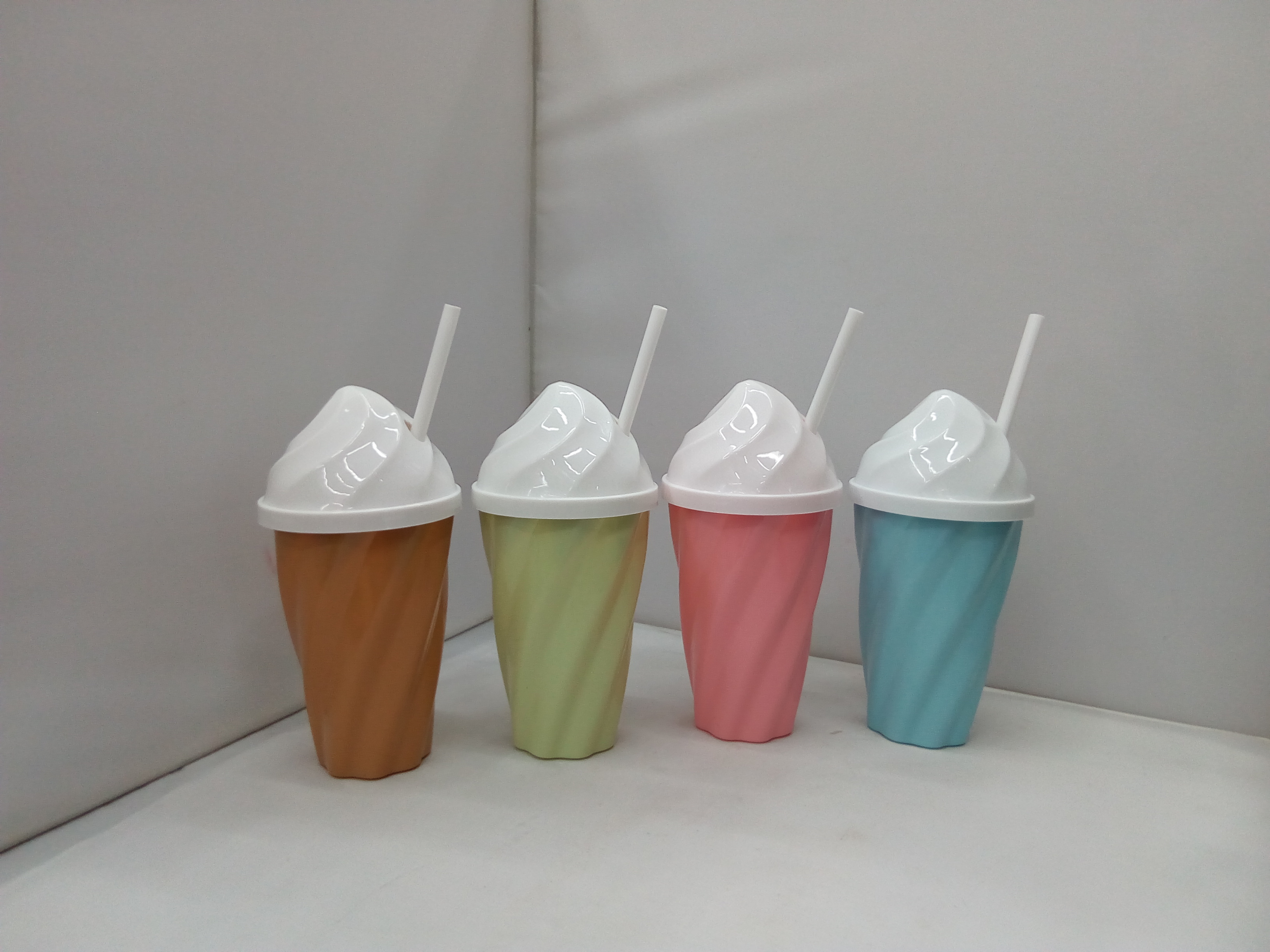 Creative ice cream water cup, ice cream high-quality plastic cup, colorful ice cream Cup 001-1046