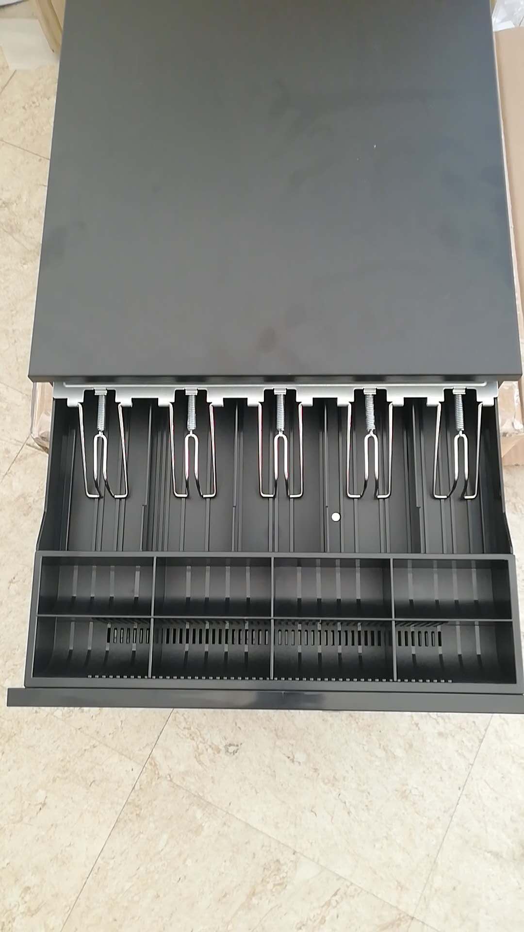 收银台钱箱出纳机专用箱产品图