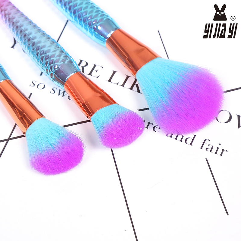 Mermaid Makeup Brush Set, 7-piece foundation brush, beauty set brush, beauty tools, eyeshadow, blush, long rod, universal Application Scenario