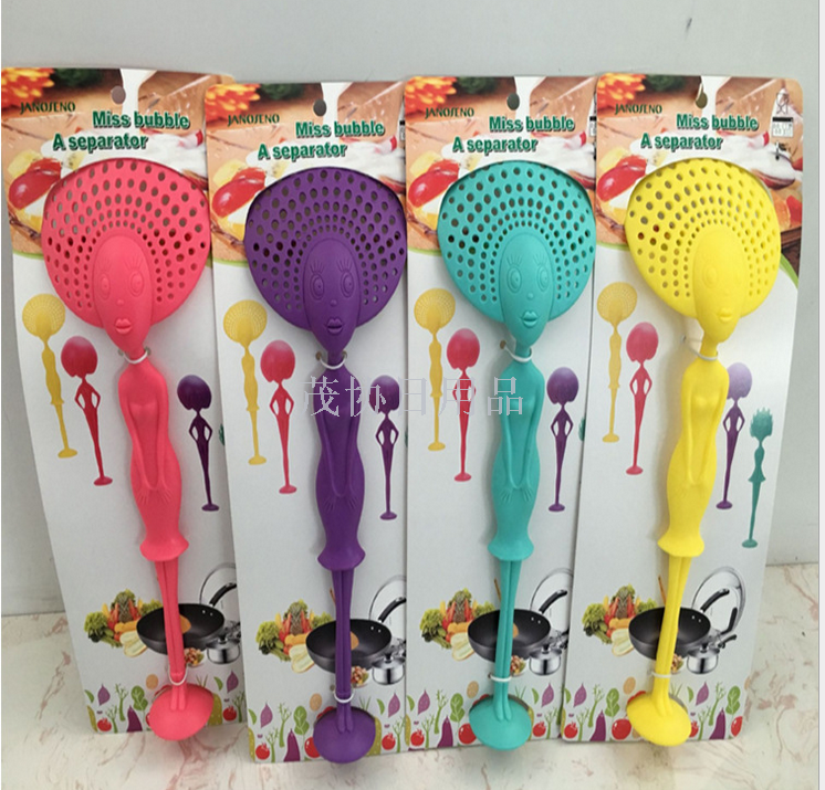 Multi-functional kitchen utensils and appliances creative cartoon plastic slotted spoon cooking spoon shovel