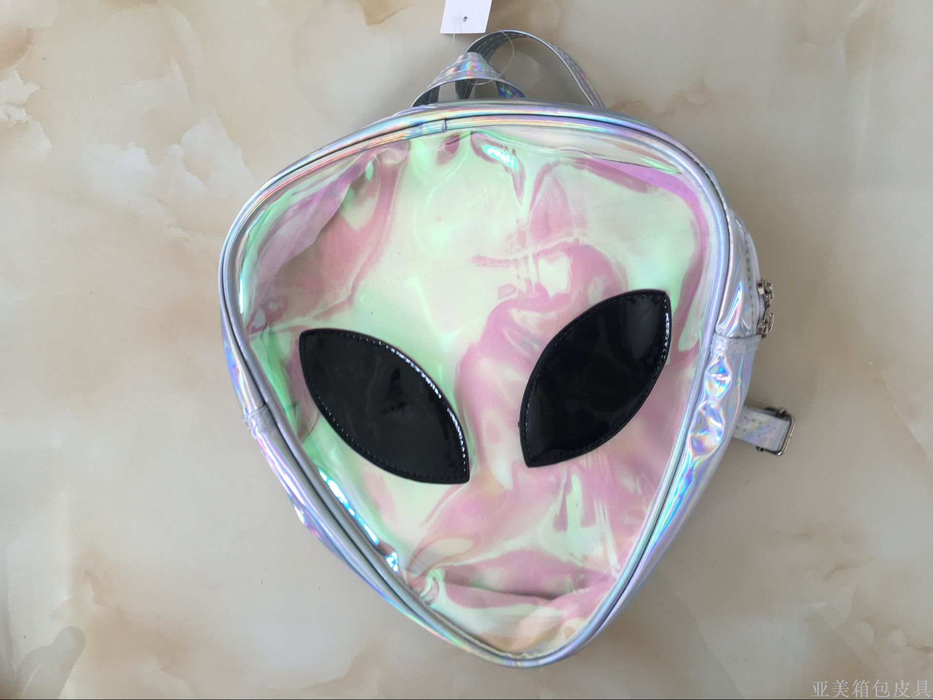 2018亚马逊速卖通 wish热销爆款镭射男女士书包 时尚外星人背包